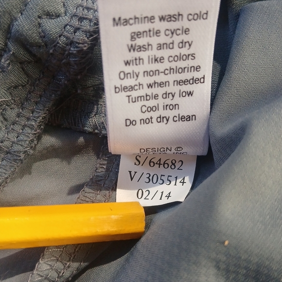 Athleta Short Mesh Racer Run Short Size Large Grey Tie Waist Featherweight Large - Picture 8 of 11